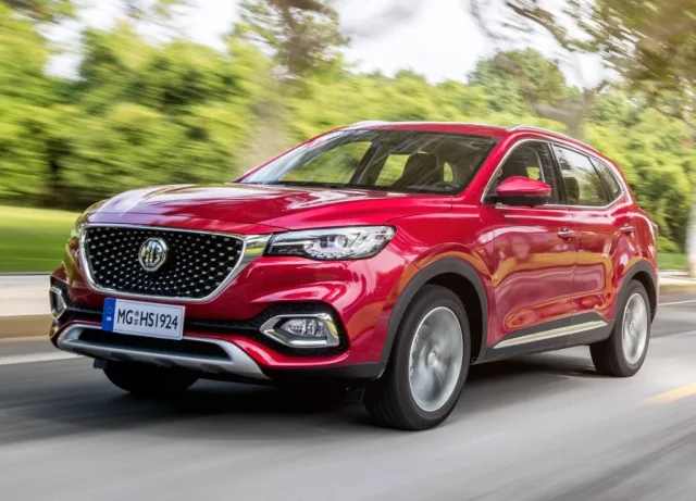 MG HS 2.0T AT 4WD LUX — 15
