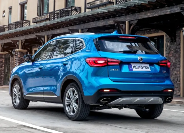 MG HS 2.0T AT 4WD LUX — 16