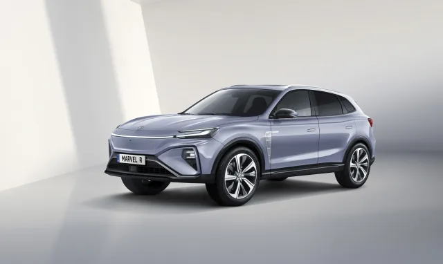 MG Marvel R (ЭмДжи Марвел Р) кроссовер — 2