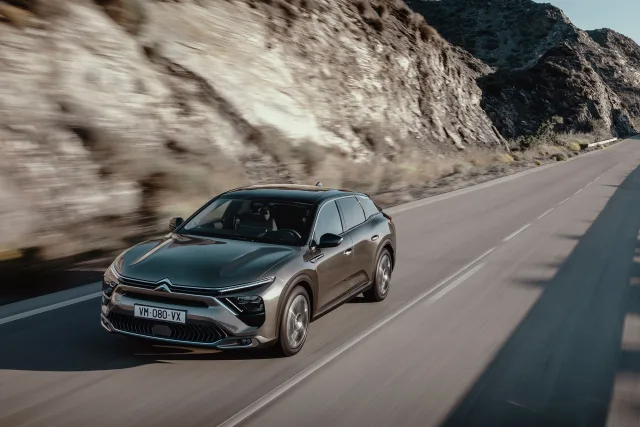 Citroen C5 X crossover — 9