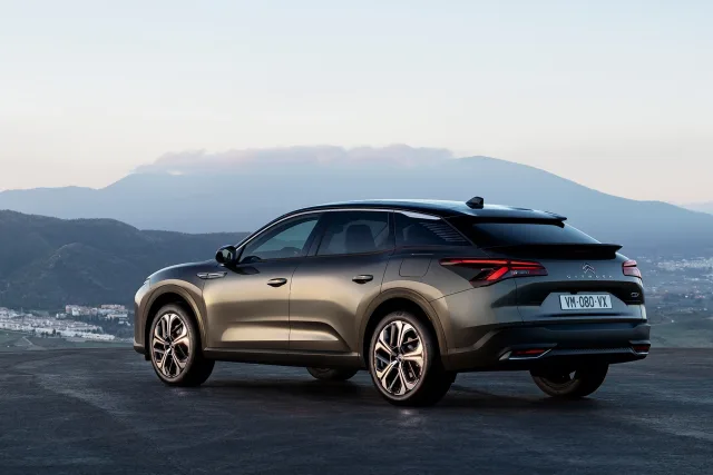 Citroen C5 X crossover — 12