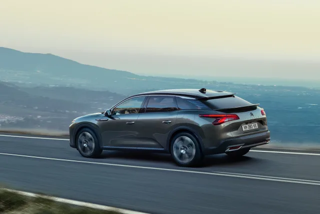 Citroen C5 X crossover — 13