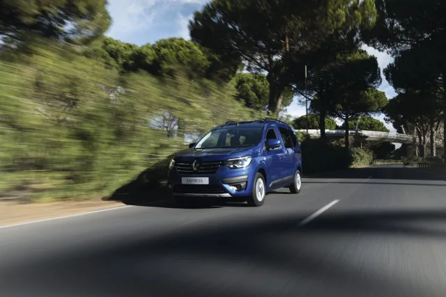 Renault Express microvan — 2