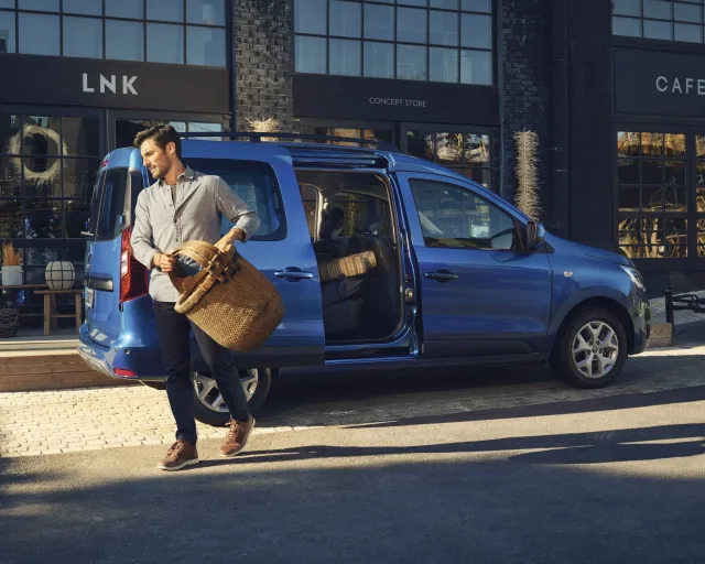 Renault Express microvan — 6