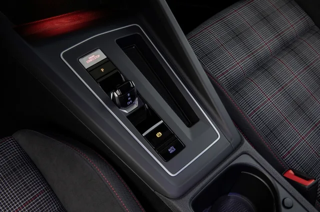 Volkswagen Golf GTI VIII hatchback — 10