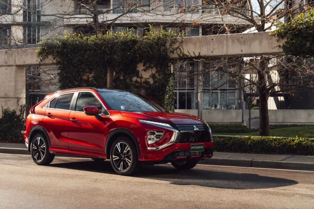Mitsubishi Eclipse Cross кросовер — 6