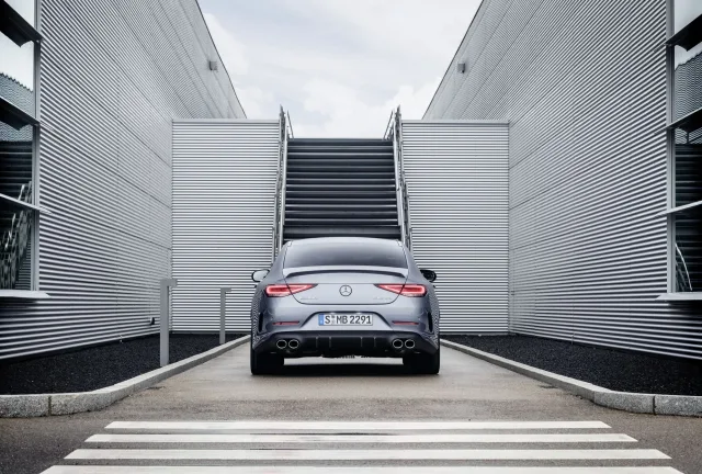Mercedes-Benz CLS седан — 6