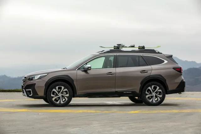 Subaru Outback 2.5 AT Touring — 2