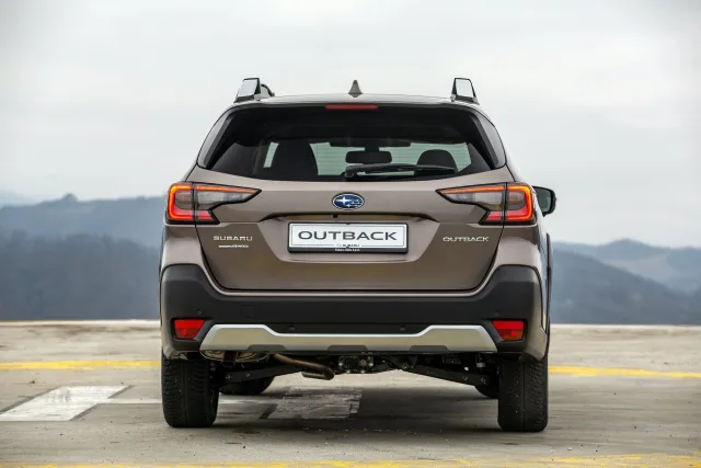 Subaru Outback 2.5 AT Touring — 9