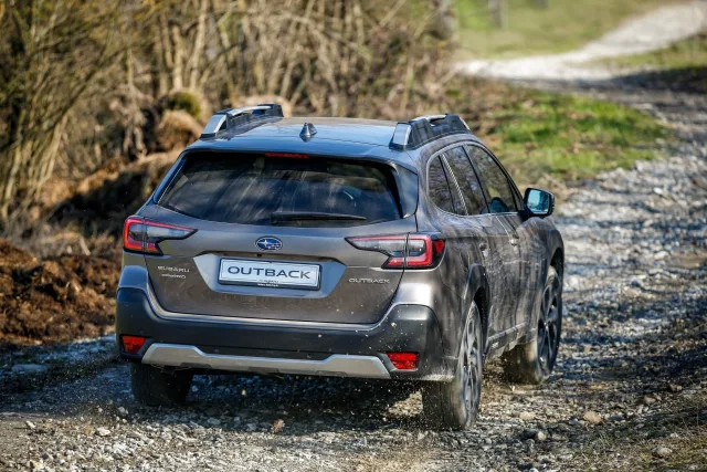 Subaru Outback 2.5 AT Touring — 14
