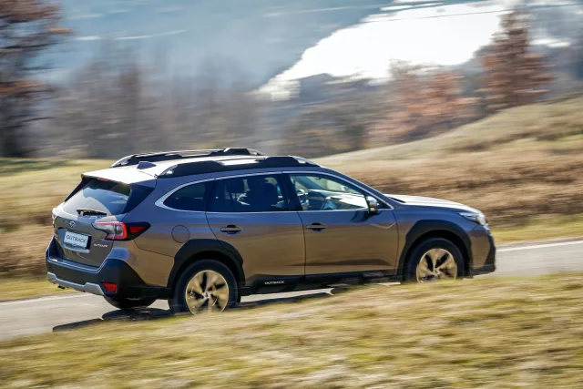 Subaru Outback 2.5 AT Touring — 16