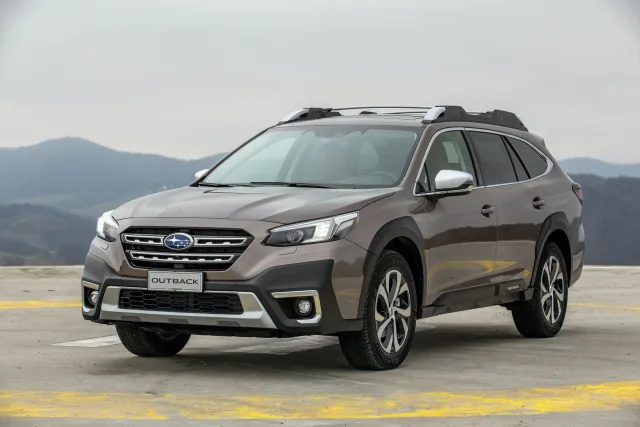 Subaru Outback 2.5 AT Touring — 24