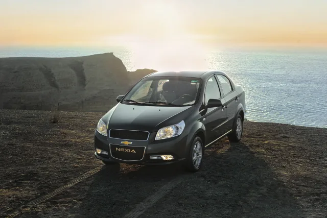Chevrolet Nexia sedan — 8