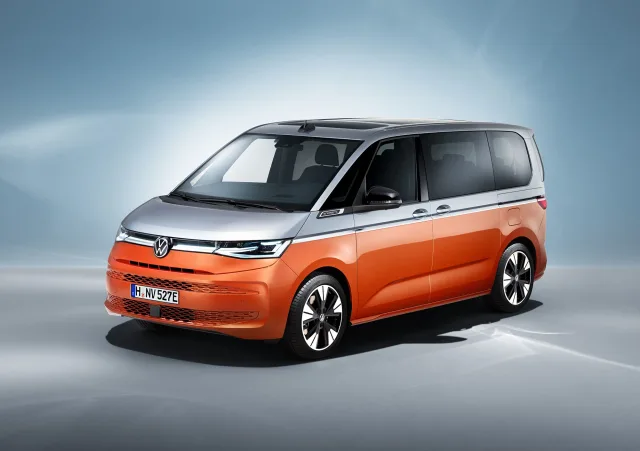 Volkswagen Multivan T7 minivan — 5