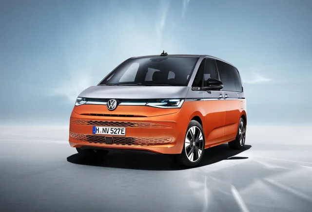 Volkswagen Multivan T7 minivan — 6