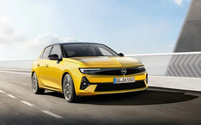 Opel Astra L (Опель Астра) хэтчбек — 18