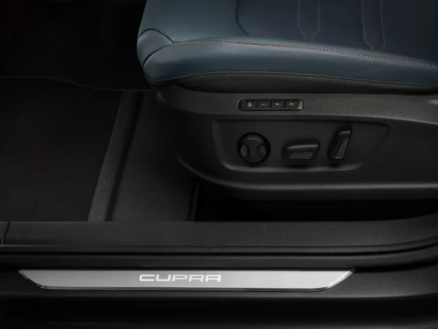 Cupra Ateca кросовер — 13