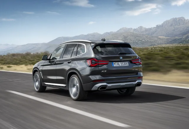 BMW X3 2021 (БМВ Икс 3) кроссовер — 16