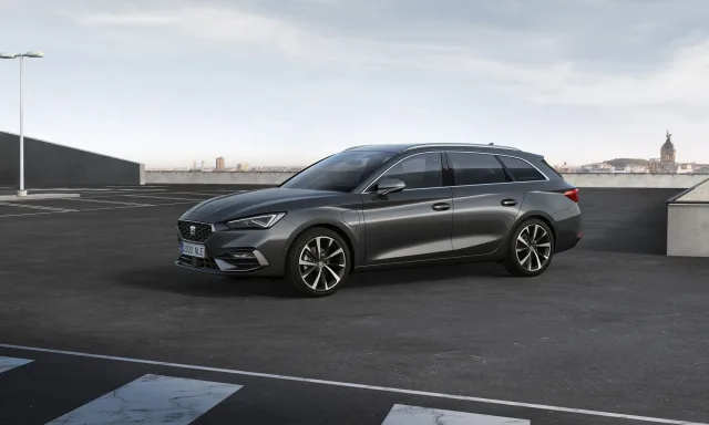 SEAT Leon SP 2.0D AT Style — 9