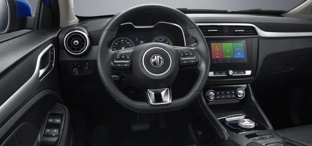 MG ZS EV AT LUX — 15