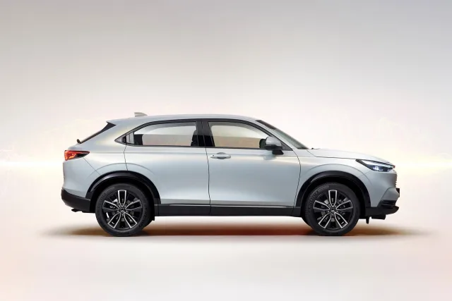 Honda HR-V 2021 кроссовер — 3