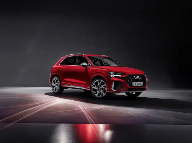 Audi RS Q3 crossover — 8