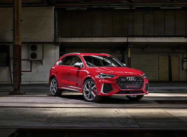 Audi RS Q3 crossover — 11