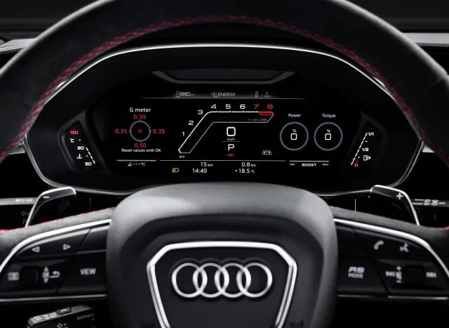 Audi RS Q3 crossover — 14