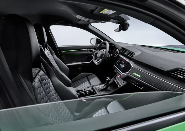 Audi RS Q3 Sportback 2.5T AT — 11