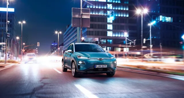 Hyundai Kona Electric 2018 кросовер — 3