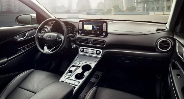 Hyundai Kona Electric 2018 кросовер — 16
