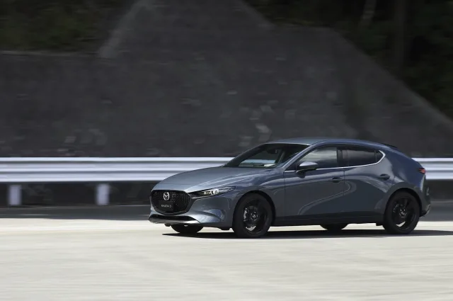 Mazda 3 2.0 AT Exclusive — 2