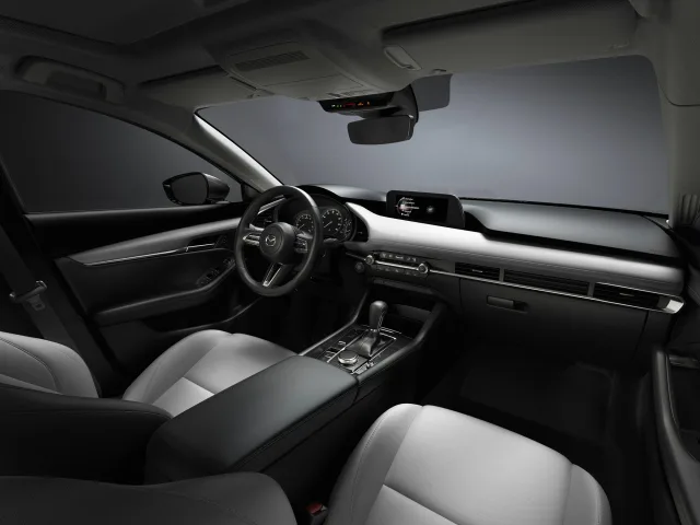 Mazda 3 седан — 4