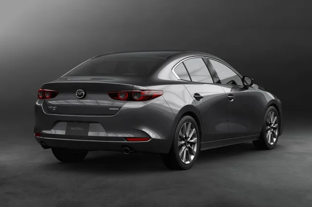 Mazda 3 седан — 8