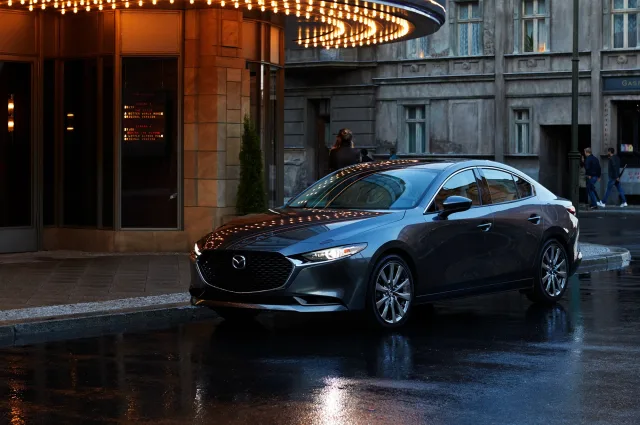 Mazda 3 седан — 9