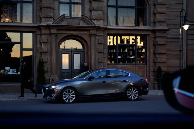 Mazda 3 седан — 10
