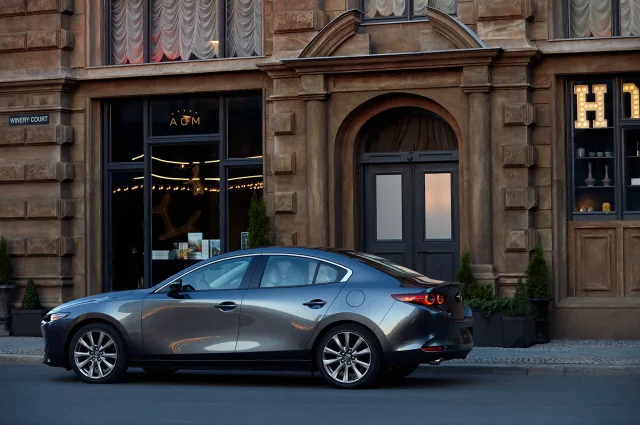 Mazda 3 седан — 11