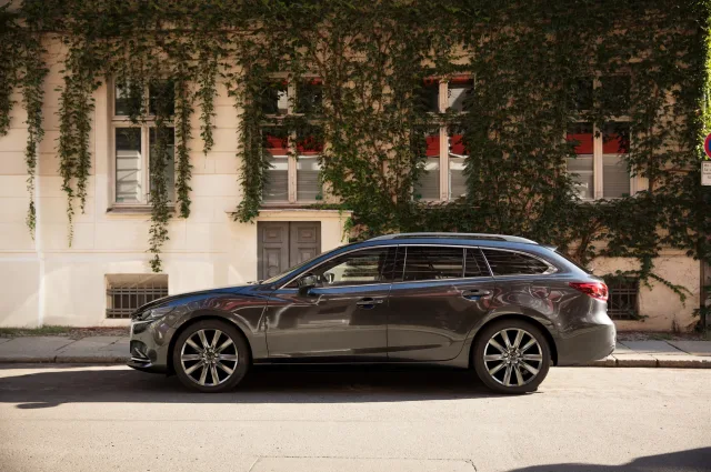 Mazda 6 SW універсал — 6