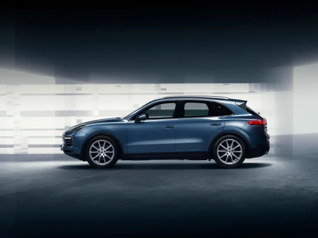 Porsche Cayenne (Порше Кайен) кроссовер — 7