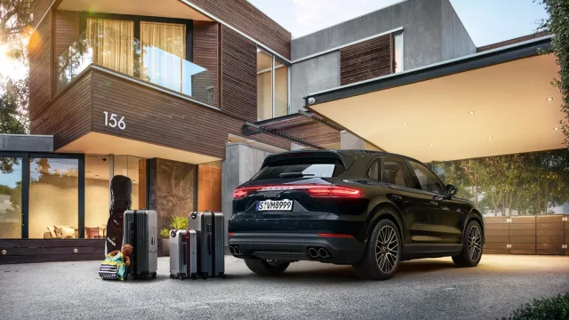 Porsche Cayenne (Порше Кайен) кроссовер — 11