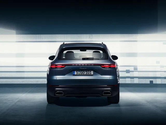 Porsche Cayenne (Порше Кайен) кроссовер — 21