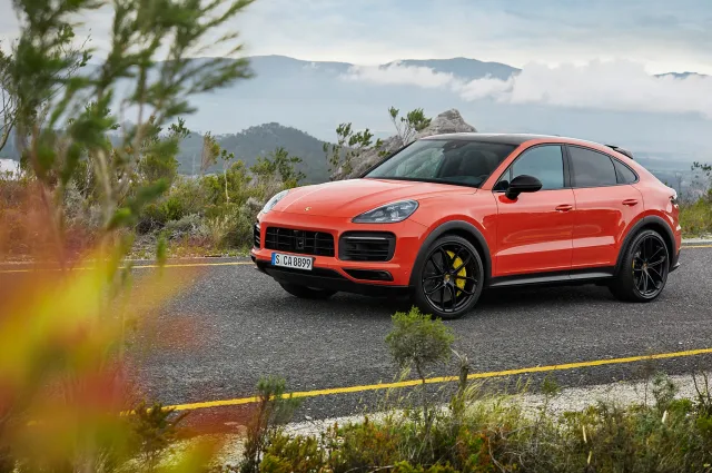 Porsche Cayenne Coupe crossover — 2