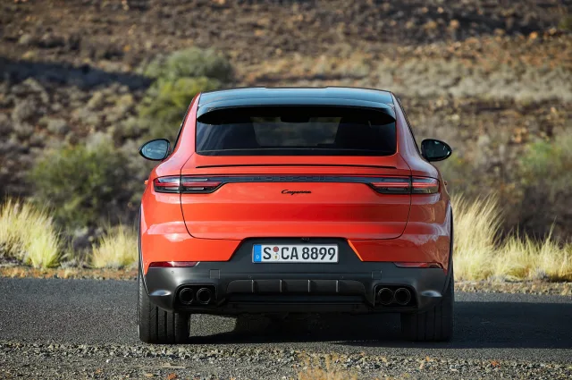 Porsche Cayenne Coupe crossover — 6