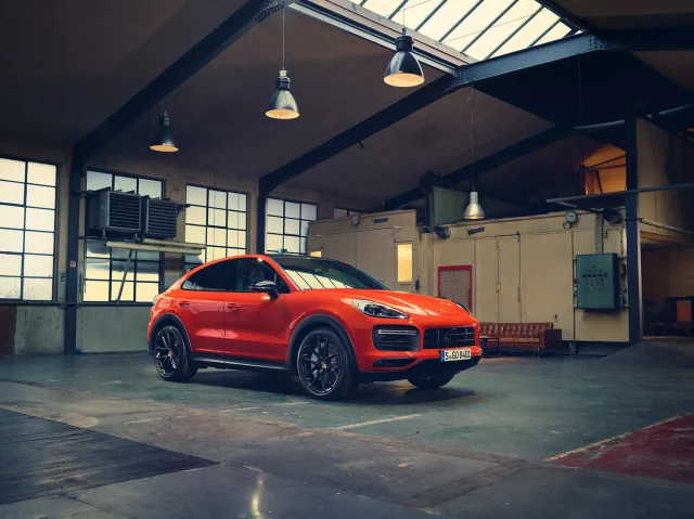 Porsche Cayenne Coupe crossover — 9