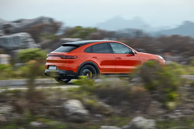 Porsche Cayenne Coupe crossover — 12