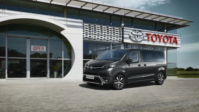 Toyota Proace Verso мінівен — 7