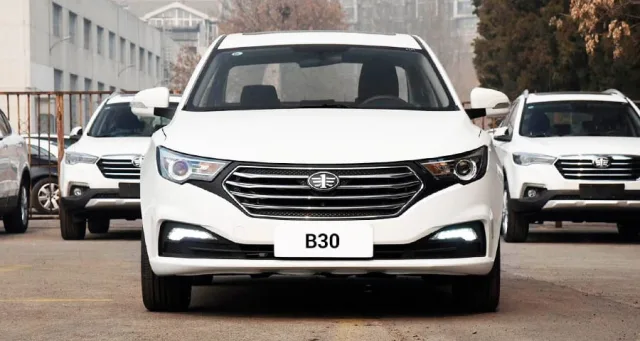 FAW B30 седан — 8