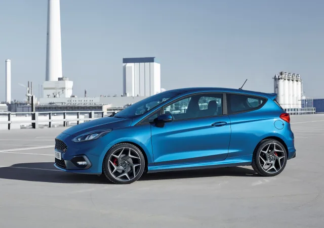 Ford Fiesta ST 3-door hatchback — 9