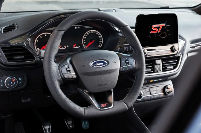 Ford Fiesta ST 3-door hatchback — 13