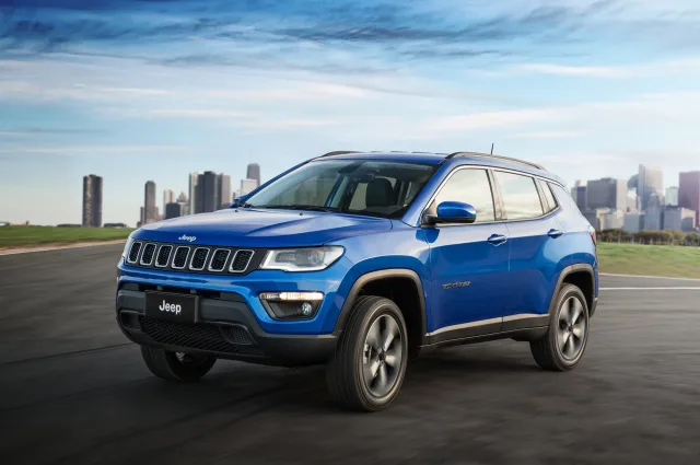 Jeep Compass кросовер — 7